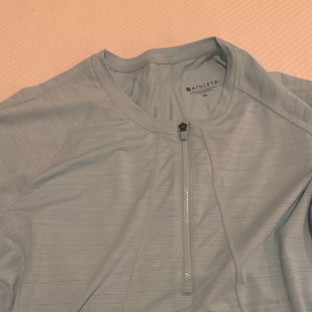 Athleta Sky Blue Top - Picture 3 of 7